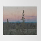 Yukon Evening Throw Blanket Gallery Image 2