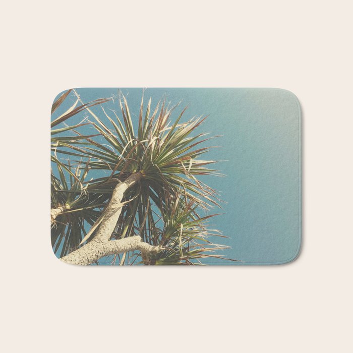 Spring Palm Bath Mat Gallery Image 1
