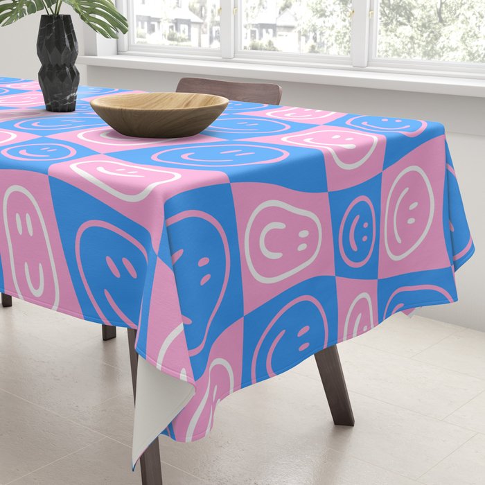 Retro happy face checkered pattern Tablecloth Gallery Image 3