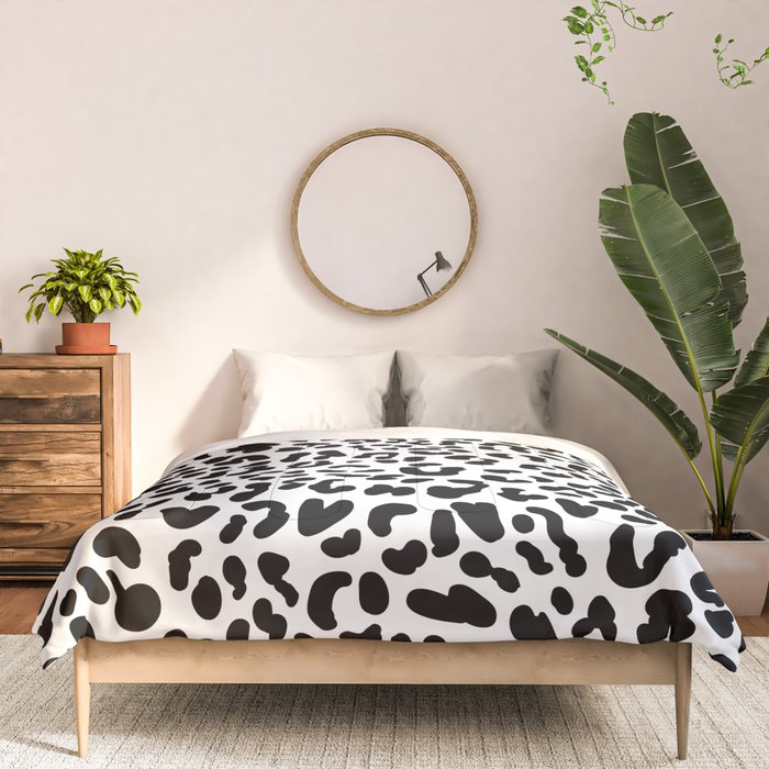 Black & White Leopard Skin Comforter Gallery Image 3