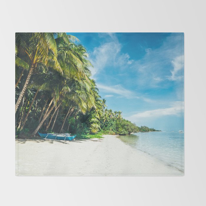 Amazing Seaside Throw Blanket Gallery Image 2