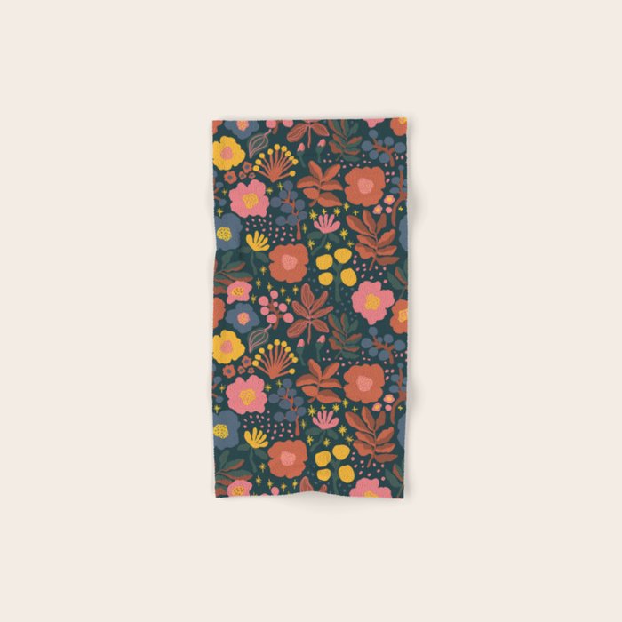 Blooming Bath Towel Gallery Image 1
