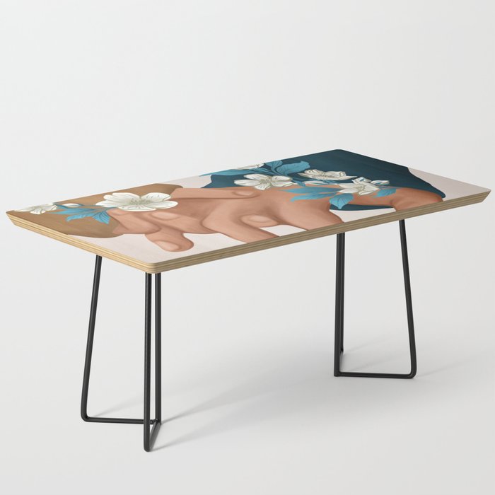 In Love I Coffee Table Gallery Image 1