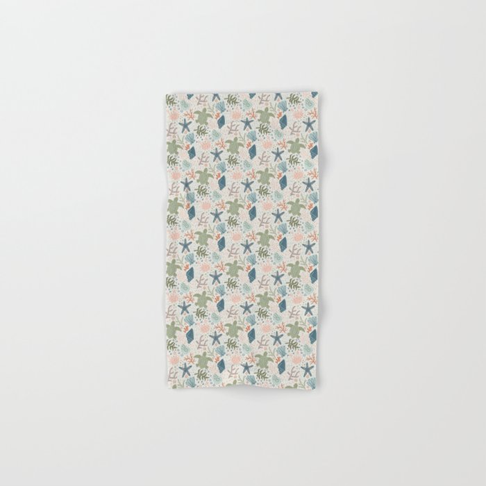 Day at the Beach Bath Towel Gallery Image 1