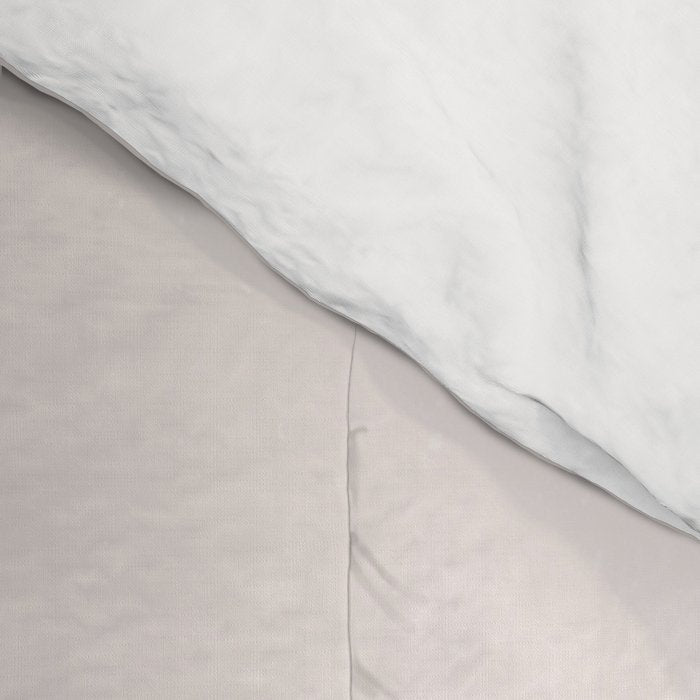 Abstract Flora - pink green Comforter Gallery Image 4