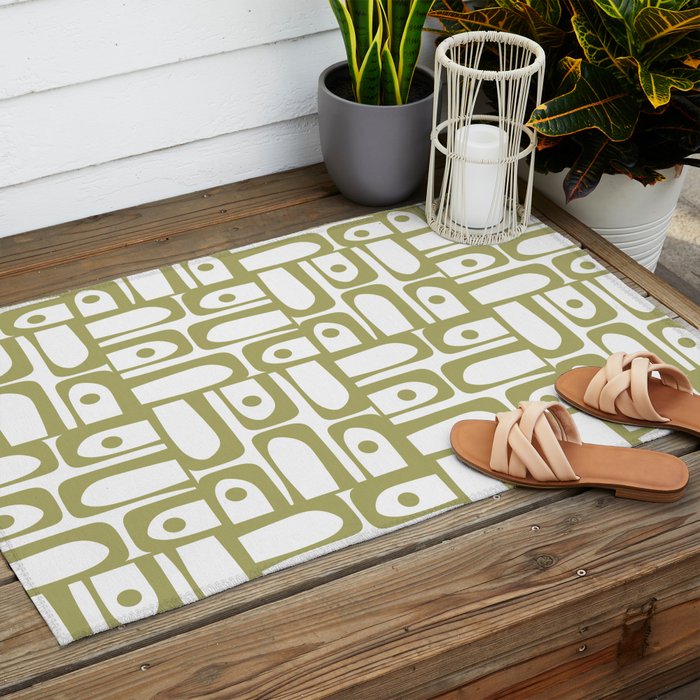 Mid Century Modern Piquet Geometric Pattern in Split Pea Green and White Outdoor Rug Gallery Image 2