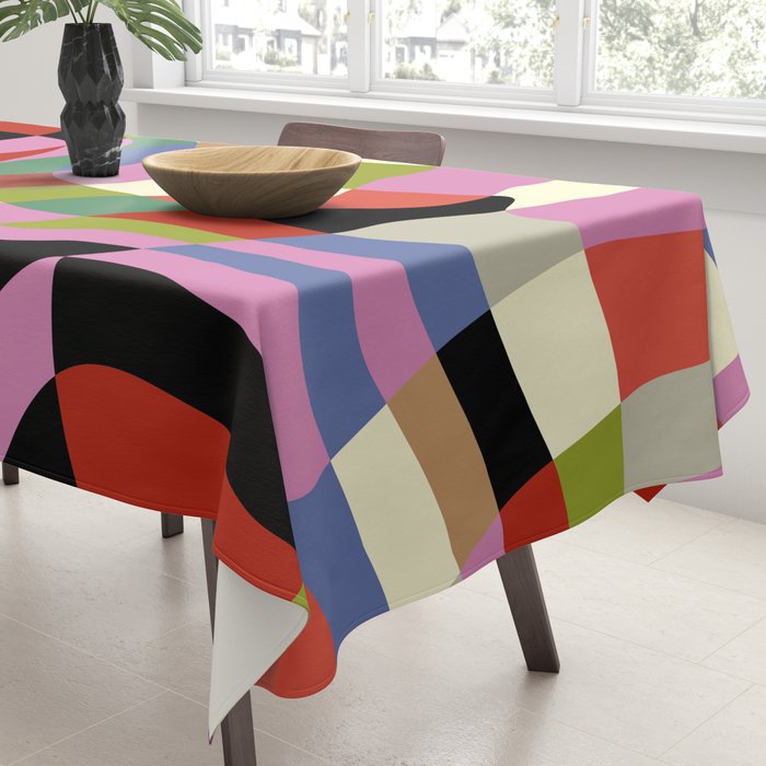 fluid retro checkers Tablecloth Gallery Image 3