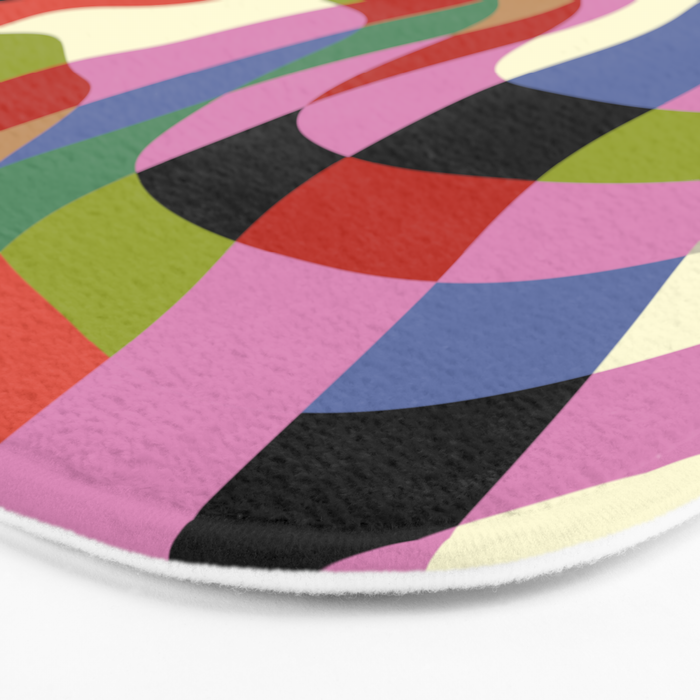 fluid retro checkers Bath Mat Gallery Image 3