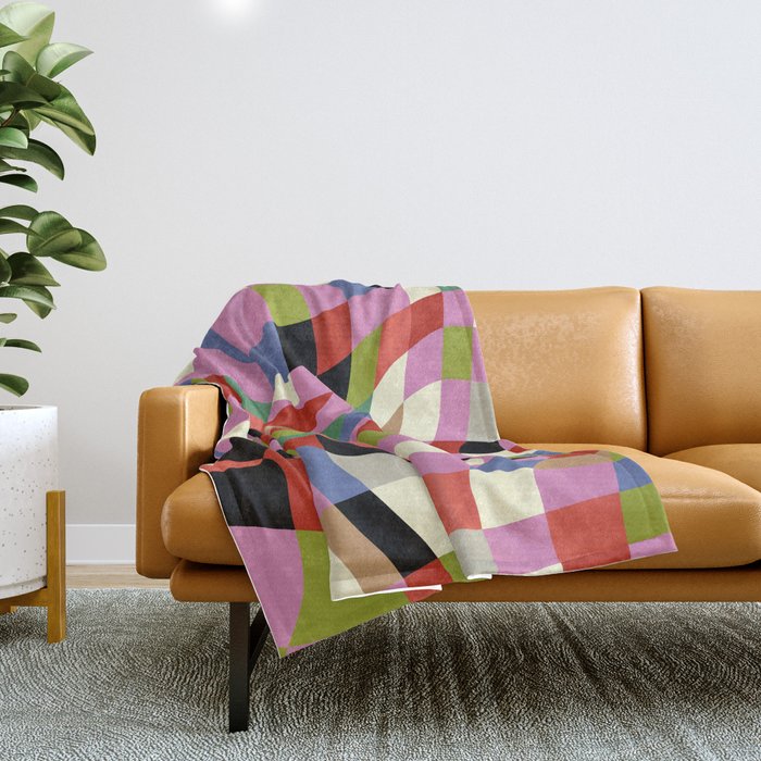 fluid retro checkers Throw Blanket Gallery Image 1