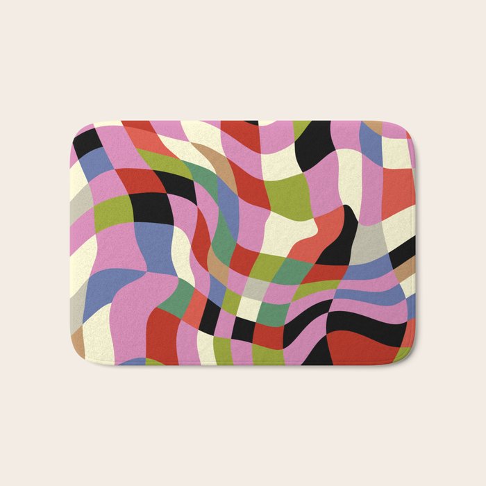 fluid retro checkers Bath Mat Gallery Image 1