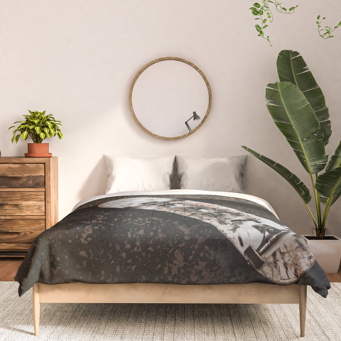 Grungy Skateboard (Color) Comforter Gallery Image 3