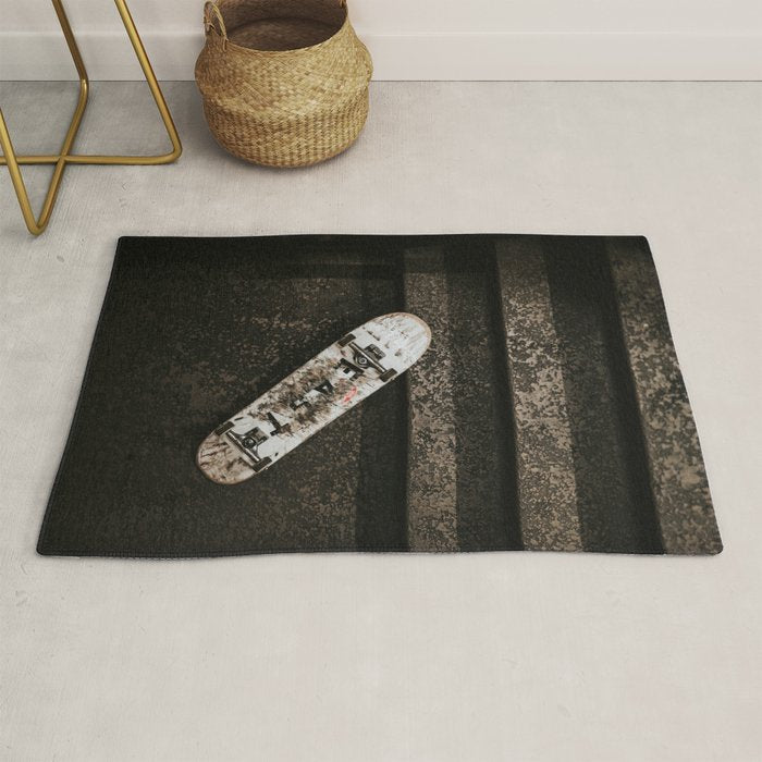 Grungy Skateboard (Color) Rug Gallery Image 1