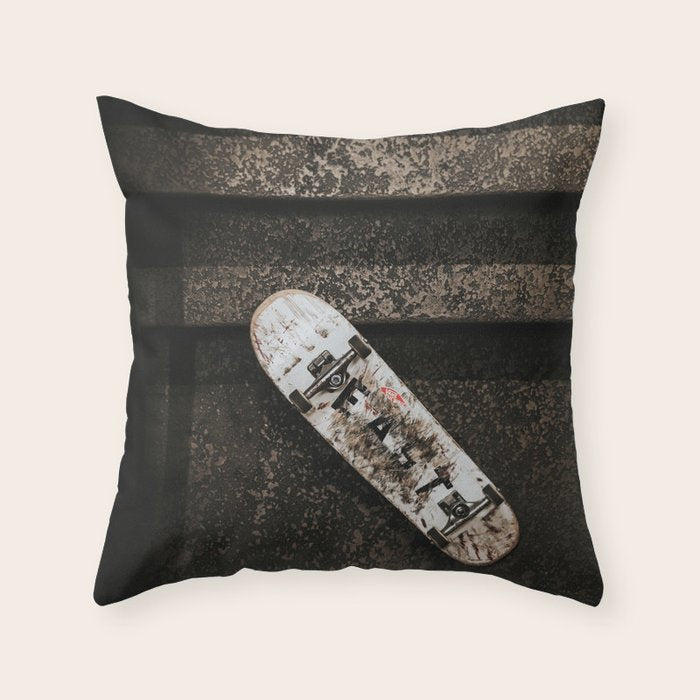 Grungy Skateboard (Color) Throw Pillow Gallery Image 6
