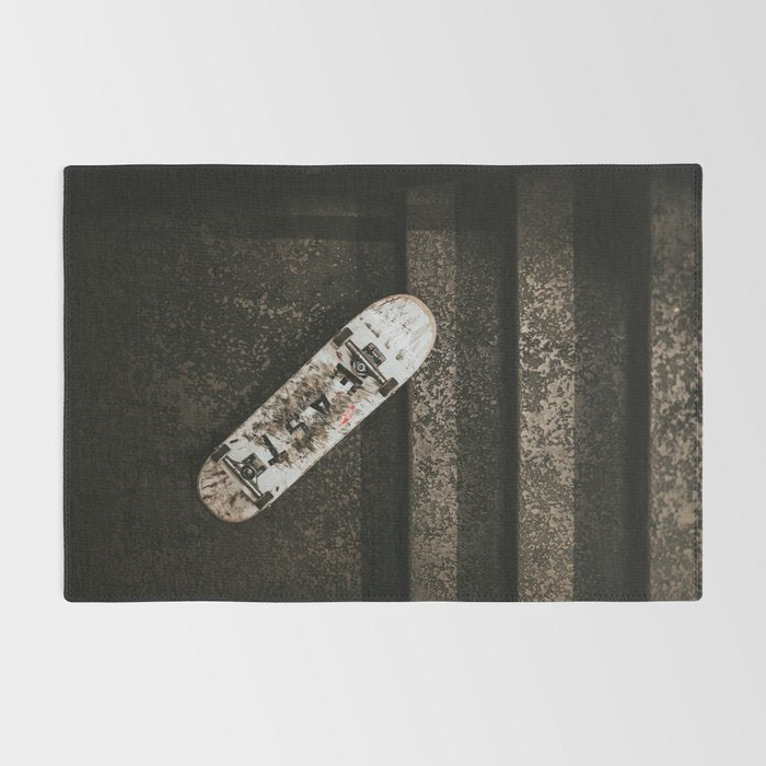 Grungy Skateboard (Color) Rug Gallery Image 2