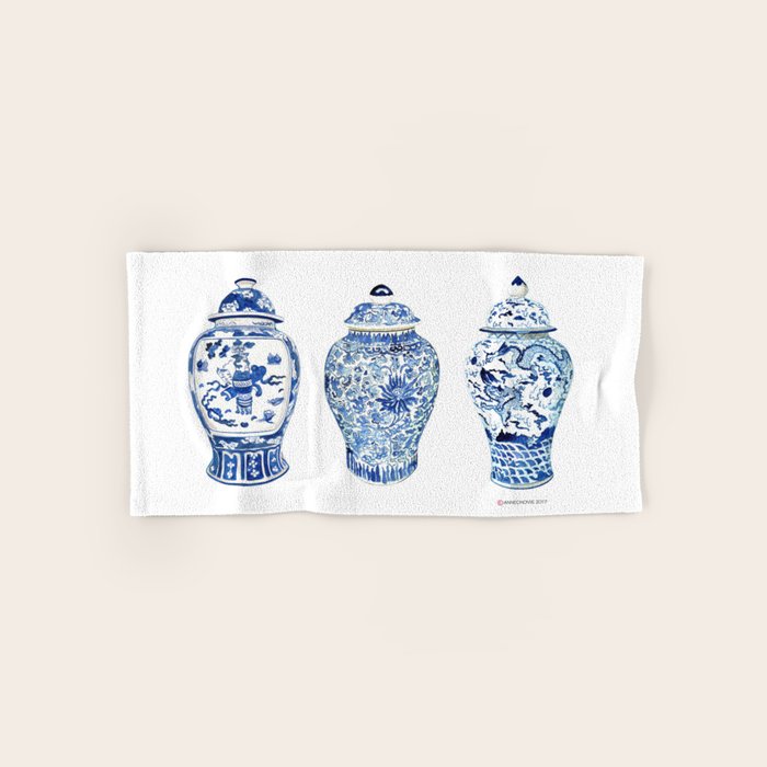 GINGER JAR TRIO Bath Towel Gallery Image 1