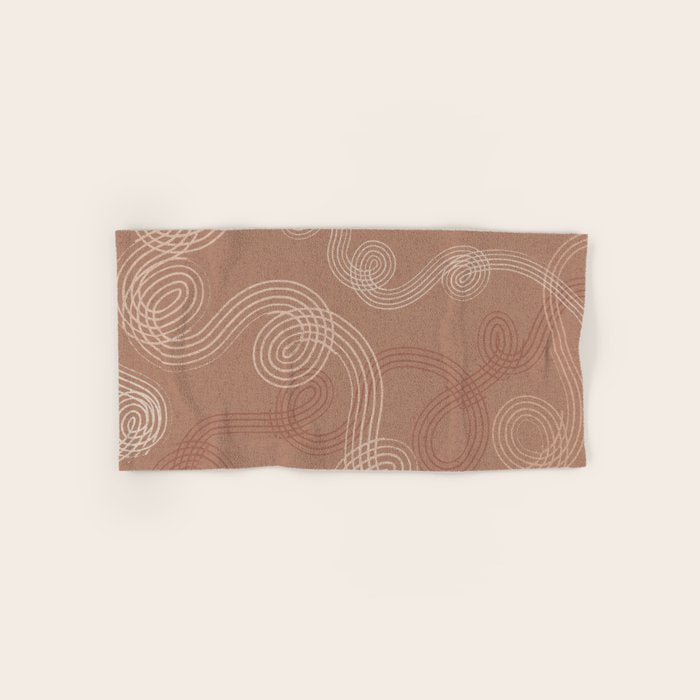 calming essentials loops Mocha Mousse Bath Towel Gallery Image 1