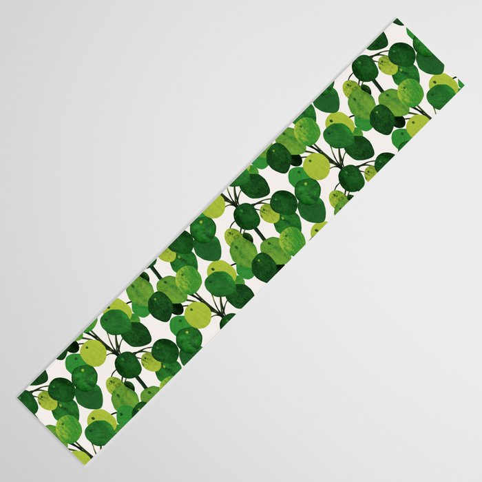 Pilea Peperomioides interior plant Table Runner Gallery Image 3