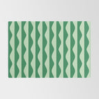 Retro Wavy Lines Pattern in Green Rug Gallery Image 2