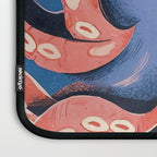 Oceanic Life - Octopus Laptop Sleeve Gallery Image 3