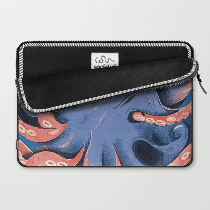 Oceanic Life - Octopus Laptop Sleeve Gallery Image 2