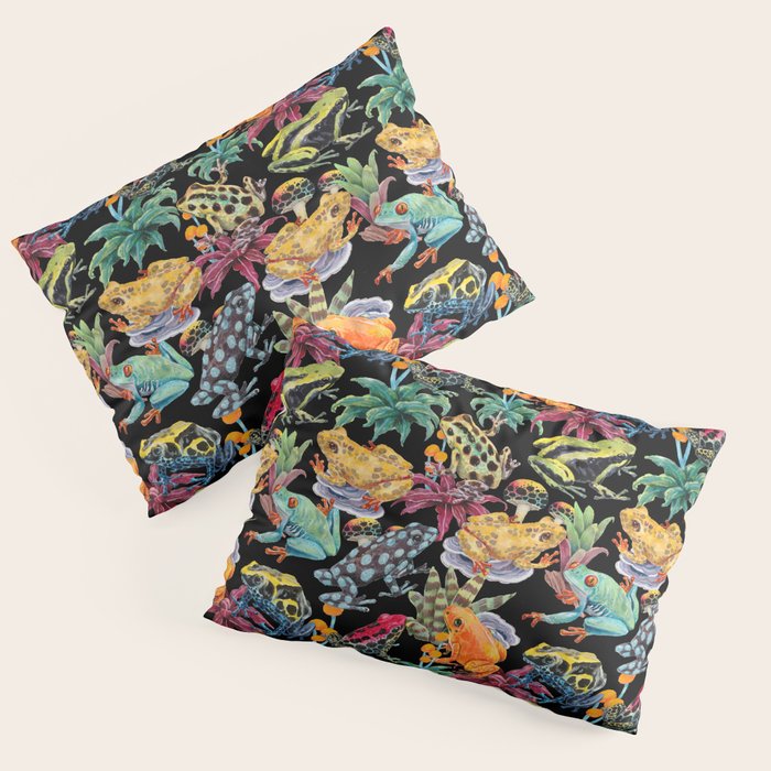 Tropical frogs and plant - black Pillow Sham Gallery Image 3