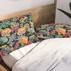 Tropical frogs and plant - black Pillow Sham Gallery Image 2