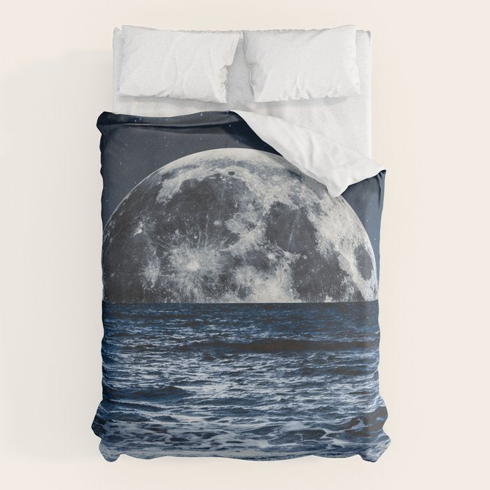 Summer Moonrise Duvet Cover Gallery Image 6