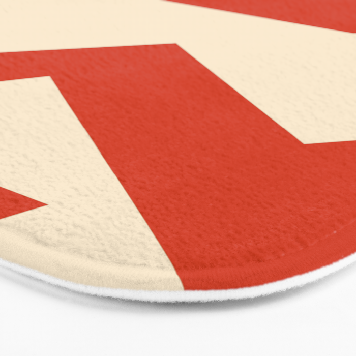 Minimalist 114 Bath Mat Gallery Image 3