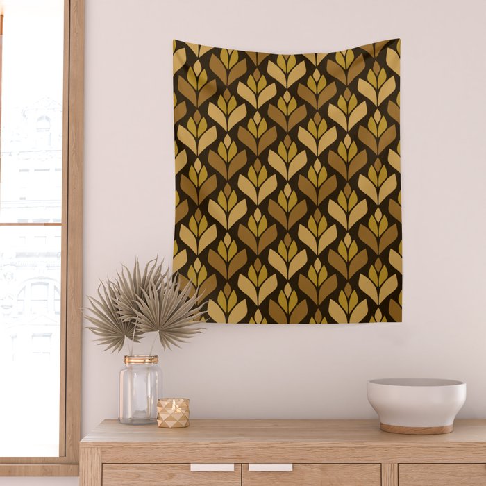 Dark Retro Trefoil Pattern Wall Tapestry Gallery Image 2
