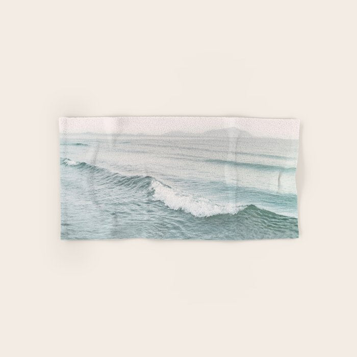 Rolling Wave Bath Towel Gallery Image 1