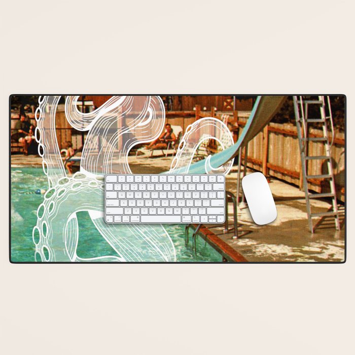 Octopus splash Desk Mat Gallery Image 1