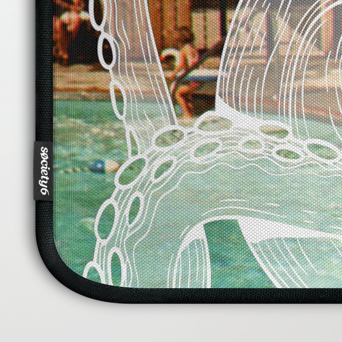 Octopus splash Laptop Sleeve Gallery Image 3