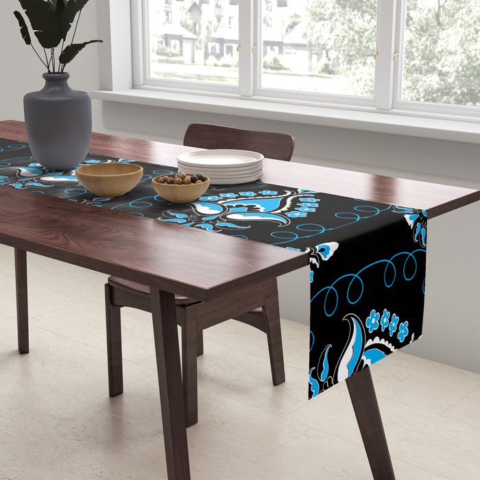 Ocean Bloom Table Runner Gallery Image 2