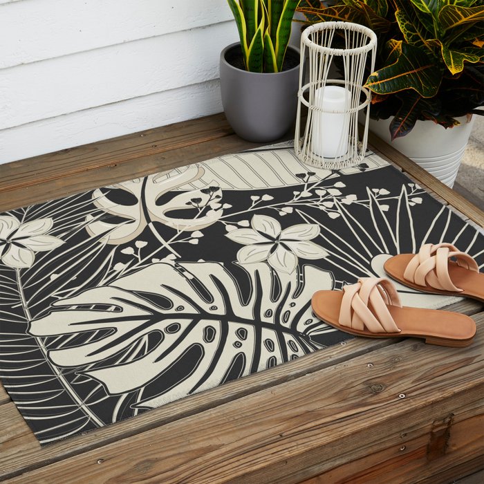 Minimal Botanica 1 Outdoor Rug Gallery Image 2