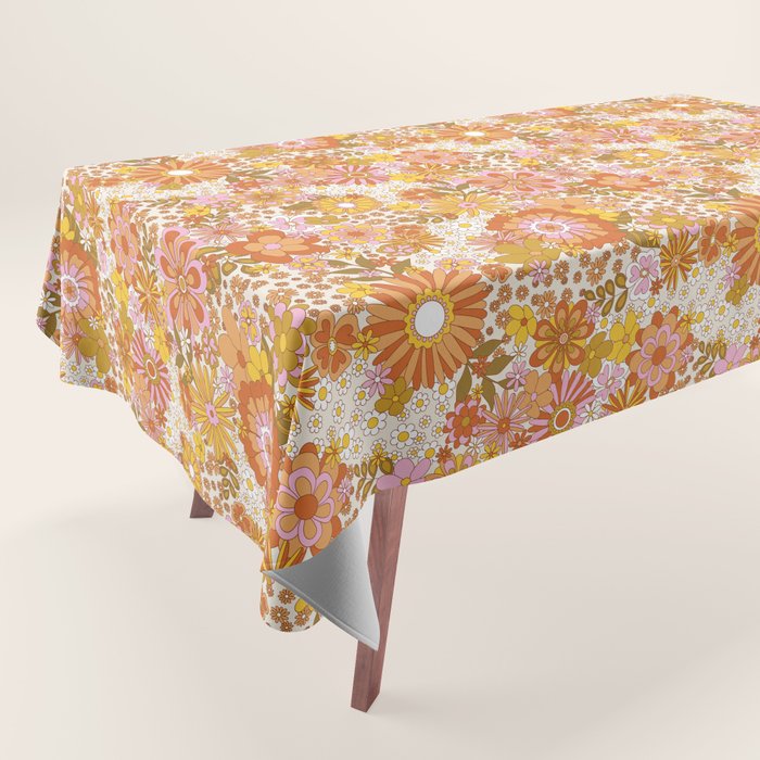 70s Floral Pattern Tablecloth Gallery Image 1