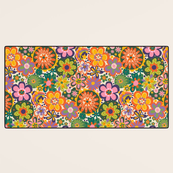 Secret garden Desk Mat Gallery Image 3