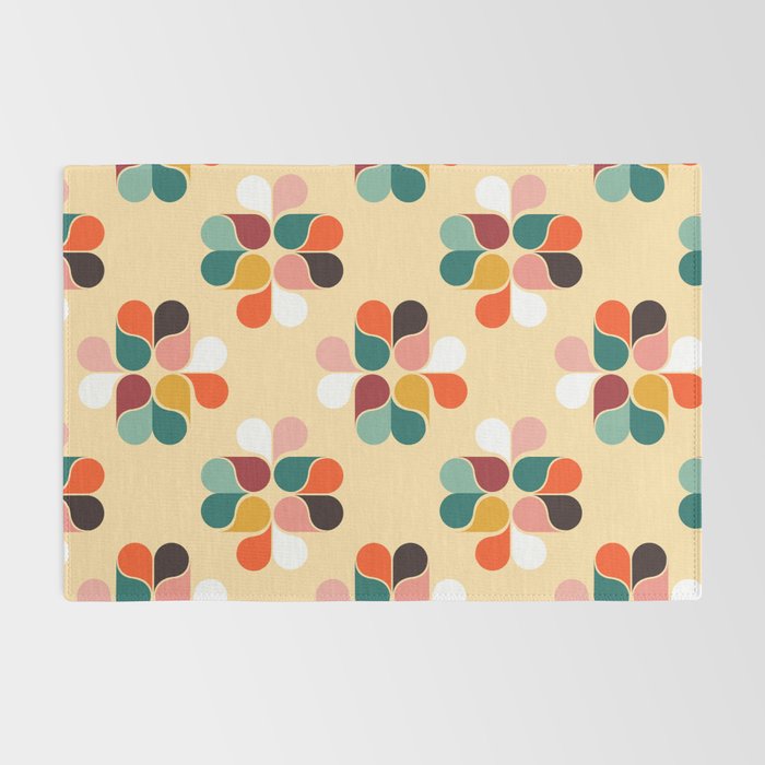 Retro geometry pattern no2 Rug Gallery Image 2