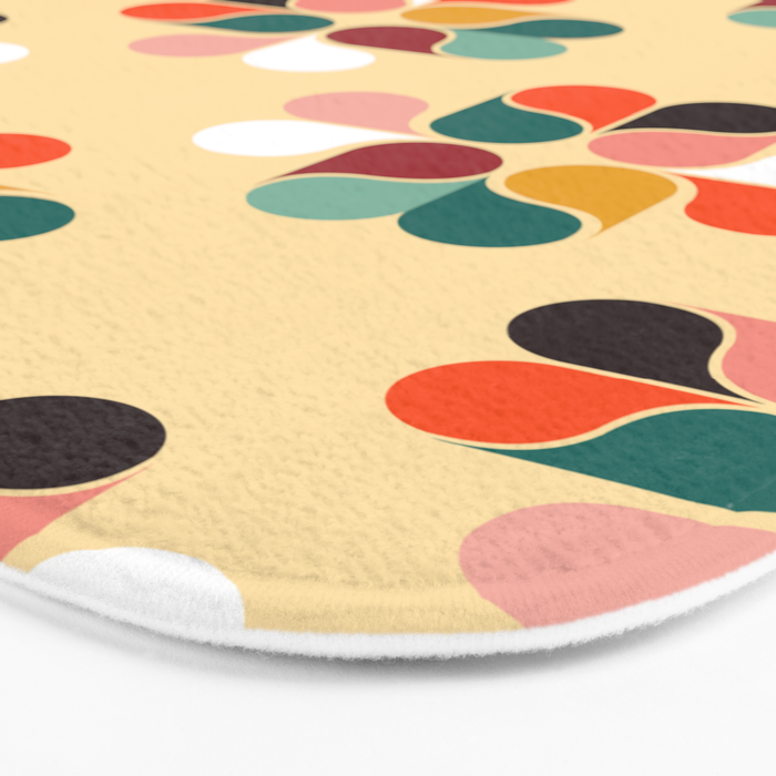 Retro geometry pattern no2 Bath Mat Gallery Image 3