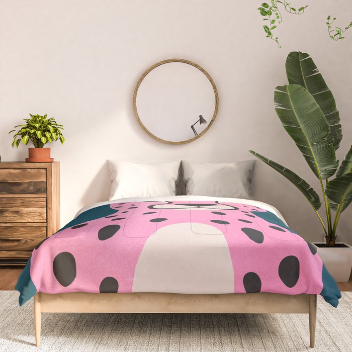 The Stare: Night Race Pink Cheetah Edition Comforter Gallery Image 3