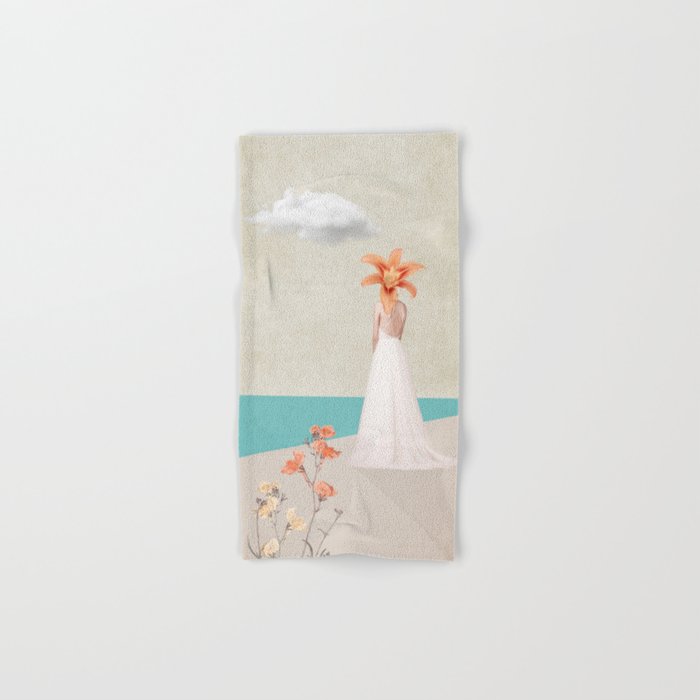 silence 3 Bath Towel Gallery Image 1