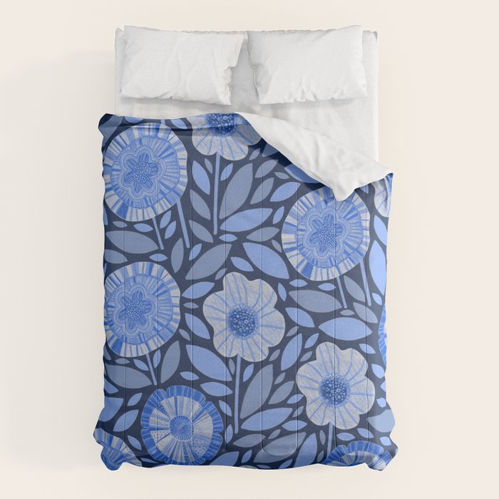 Folk Floral Blossoms in Midnight Blue Comforter Gallery Image 1