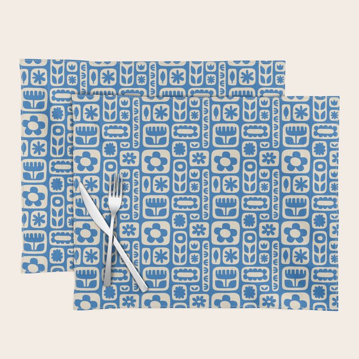Vintage scandinavian floral art pattern Placemat Gallery Image 1