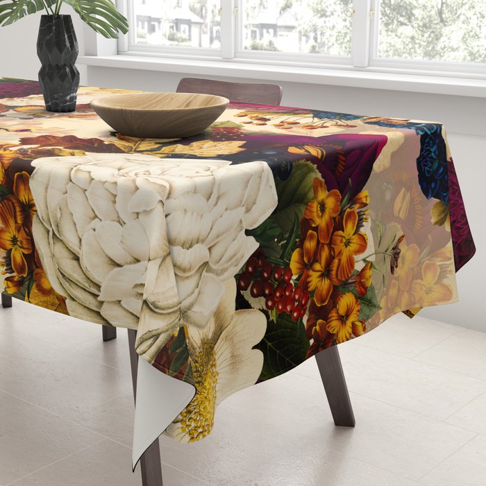 Vintage & Shabby Chic -  Nostalgic Winter Florals Pattern Tablecloth Gallery Image 3