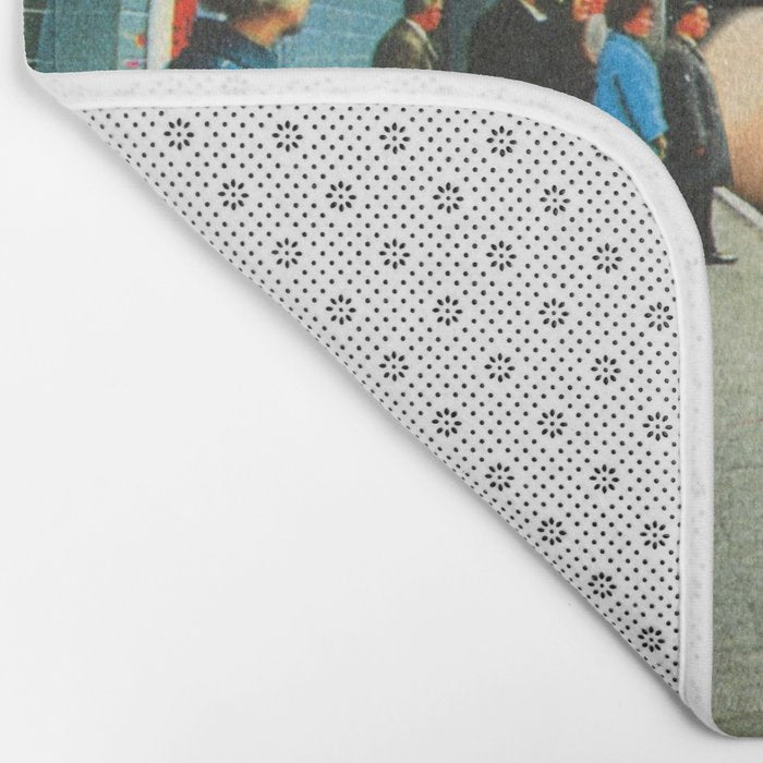 Monday Mood - Mind the finger Bath Mat Gallery Image 2