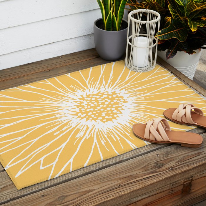 Minimalist Sunflower Outdoor Rug Gallery Image 2