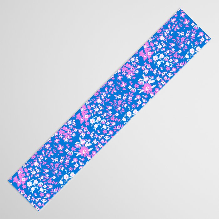 Pink and blue pop art ditsy Table Runner Gallery Image 3