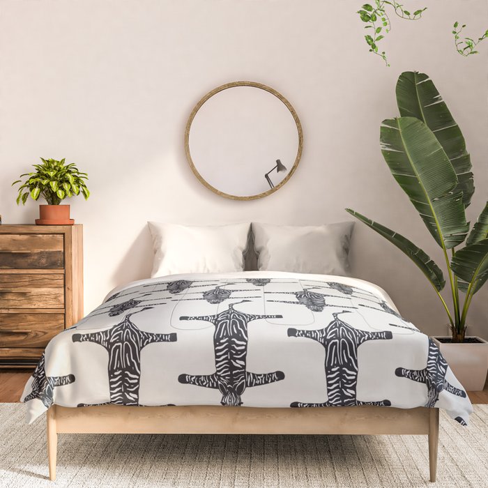 Abstract modern minimalistic zebras pattern  Comforter Gallery Image 3