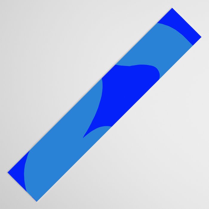 bouncy blue Table Runner Gallery Image 3