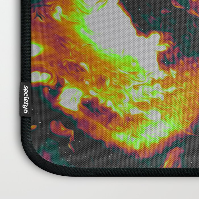 BEDFORD FALLS Laptop Sleeve Gallery Image 3