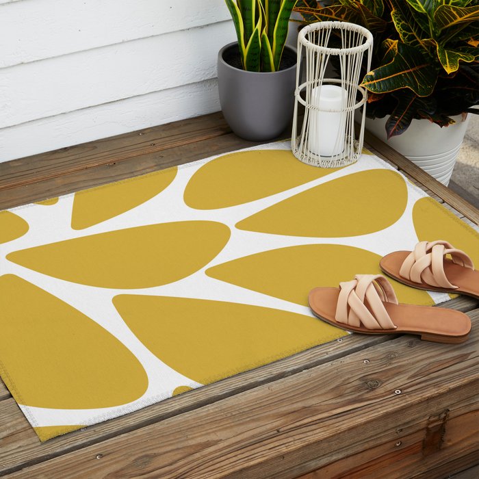 Riverbed Stones Minimalist Abstract Pattern in Light Mustard Yellow and White Outdoor Rug Gallery Image 2